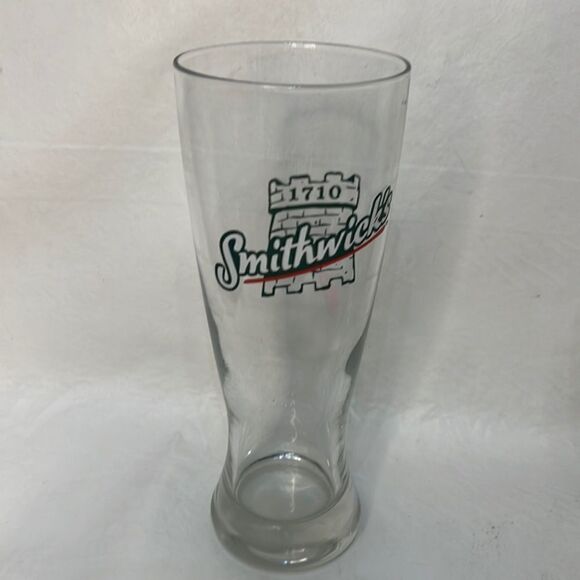 Smithwicks 1710 Tall 20 Oz Beer Drinking Glass 8 1/4 In Tall 3 In Round Bar - Picture 1 of 5